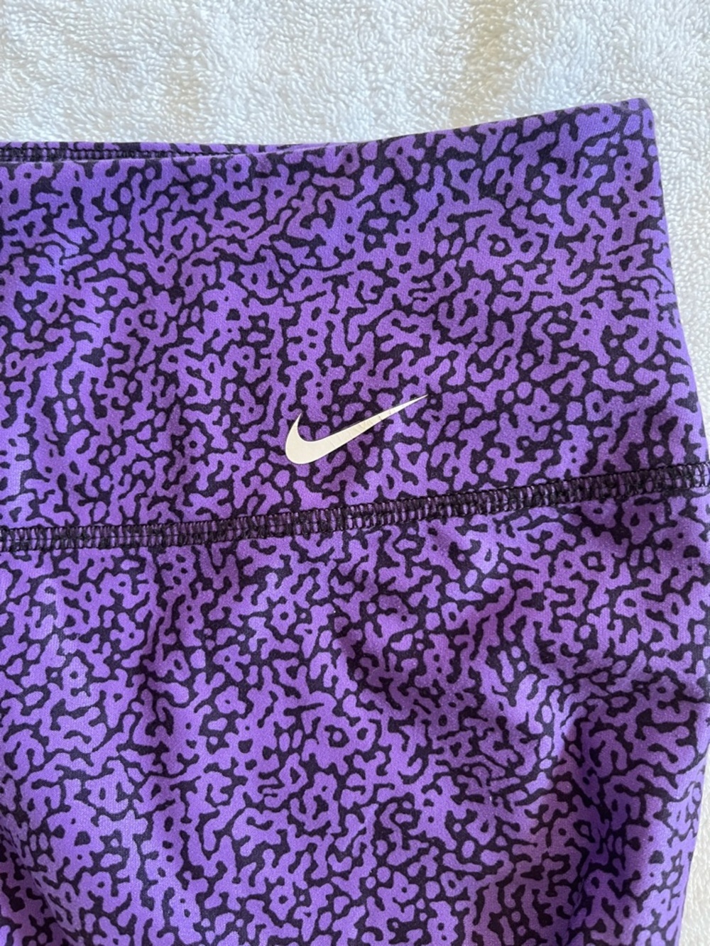 NIKE Purple Printed Leggings, Women’s Sz M